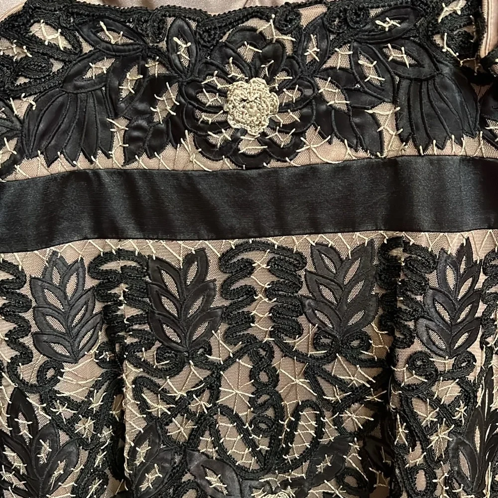 NWT Sue Wong Black and Taupe Embroidered Dress - Picture 6 of 8